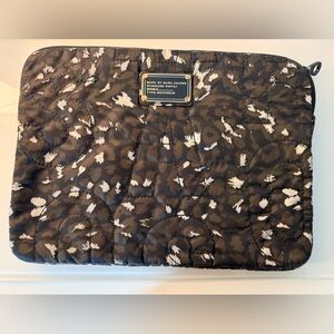 Marc by Marc Jacobs 13inch laptop bag in floral print padded brown cream black